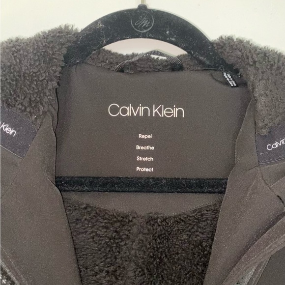 Calvin Klein black weatherproof fuzzy lined winter coat jacket parka size small - Picture 3 of 6